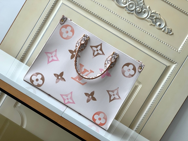 ルイヴィトンバッグ側面デザイン